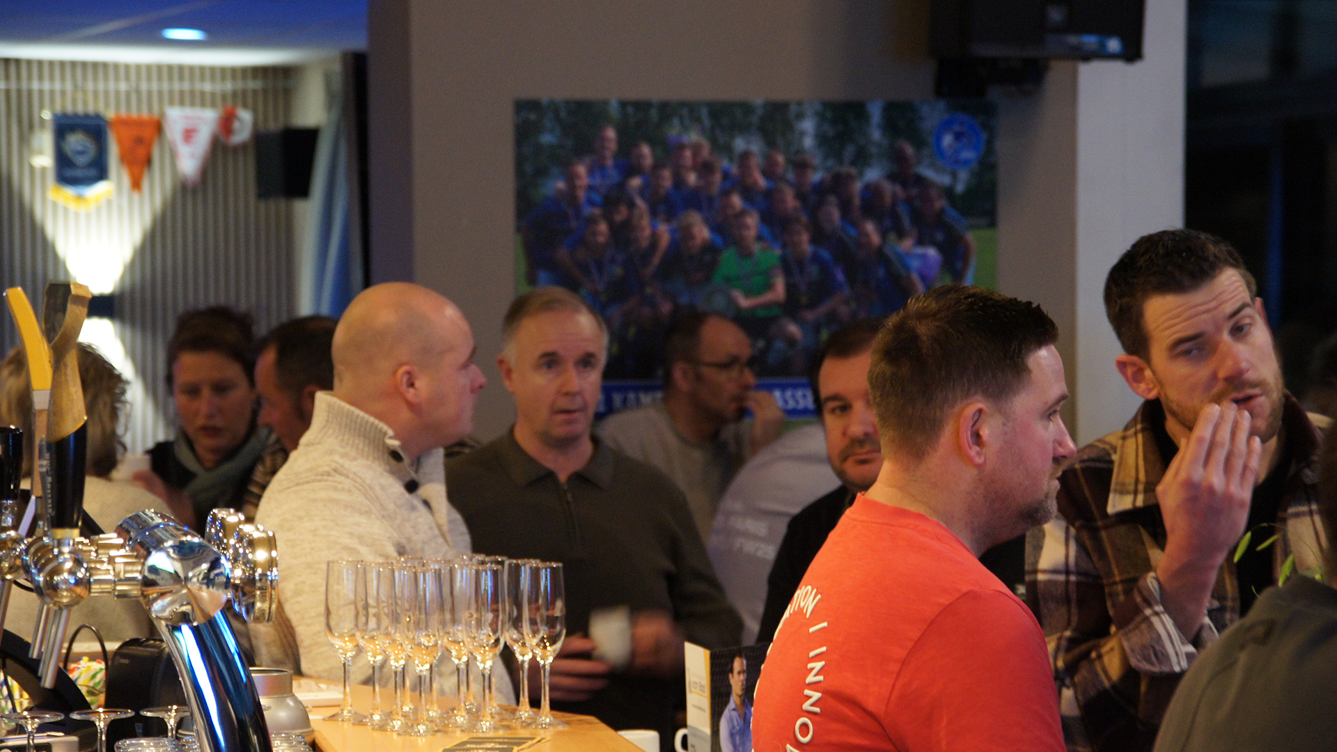 Geslaagde sponsoravond met gastspreker Bas Nijhuis